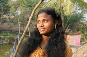 Inderin mit langen Haaren