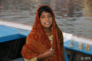 Verkäuferin auf dem Ganges