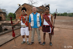 Besuch-indigener-Naga-Stamm-Assam