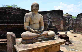 Buddha in Polonnaruwa
