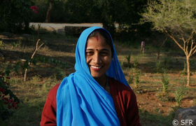 Inderin Blauer Sari