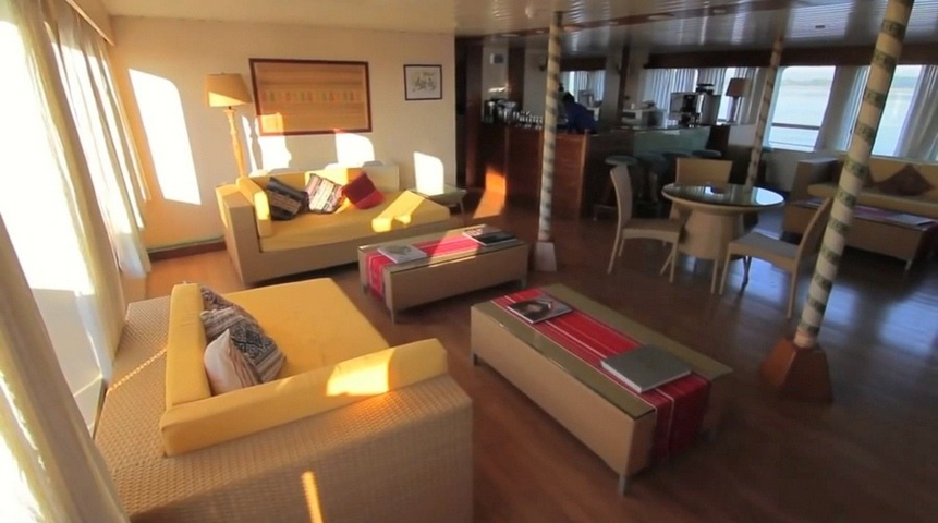 MV Mahabaahu Lounge