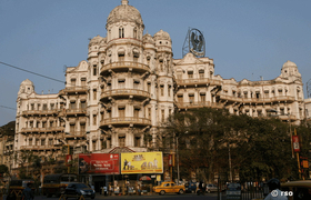 Am Dalhousie Sqare in Kolkata